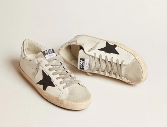 Super-Star en cuir blanc avec étoile en cuir nubuck noir et contrefort en cuir lamé argenté