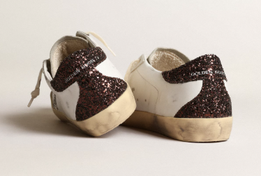 Super-Star avec étoile argentée et contrefort à paillettes marron