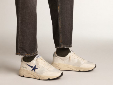 Running Sole en cuir et en résille blancs avec étoile en cuir lamé bleu