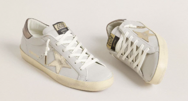 Super-Star avec étoile en cuir craquelé et contrefort en cuir lamé métallique