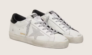 Super-Star pour femme avec étoile en daim blanc et contrefort en cuir croco noir